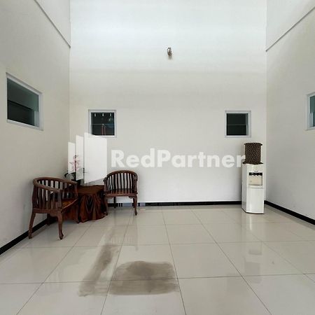 Griya Borobudur Malang Syariah Redpartner Blimbing  Εξωτερικό φωτογραφία