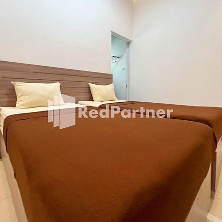 Griya Borobudur Malang Syariah Redpartner Blimbing  Εξωτερικό φωτογραφία