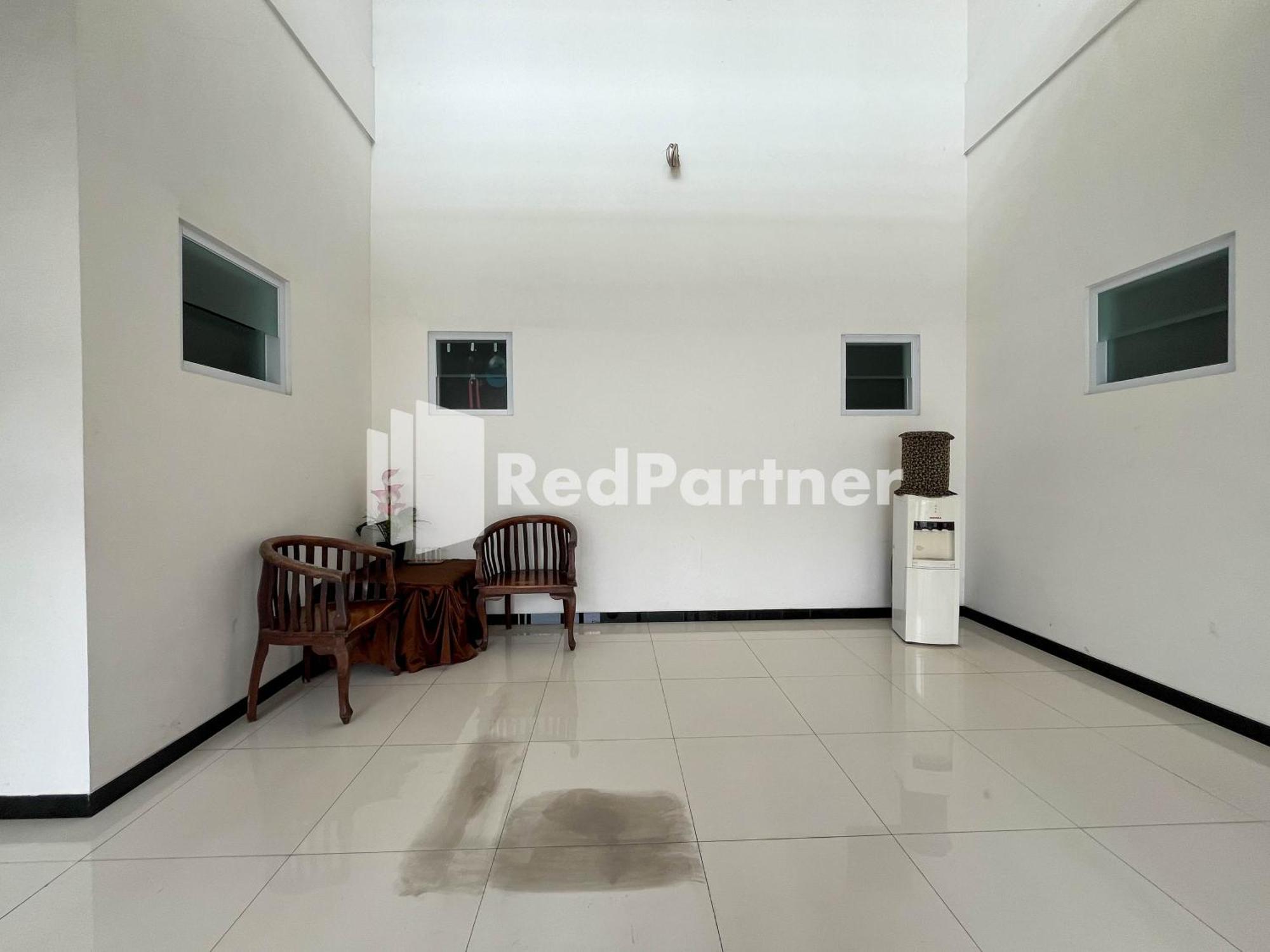 Griya Borobudur Malang Syariah Redpartner Blimbing  Εξωτερικό φωτογραφία