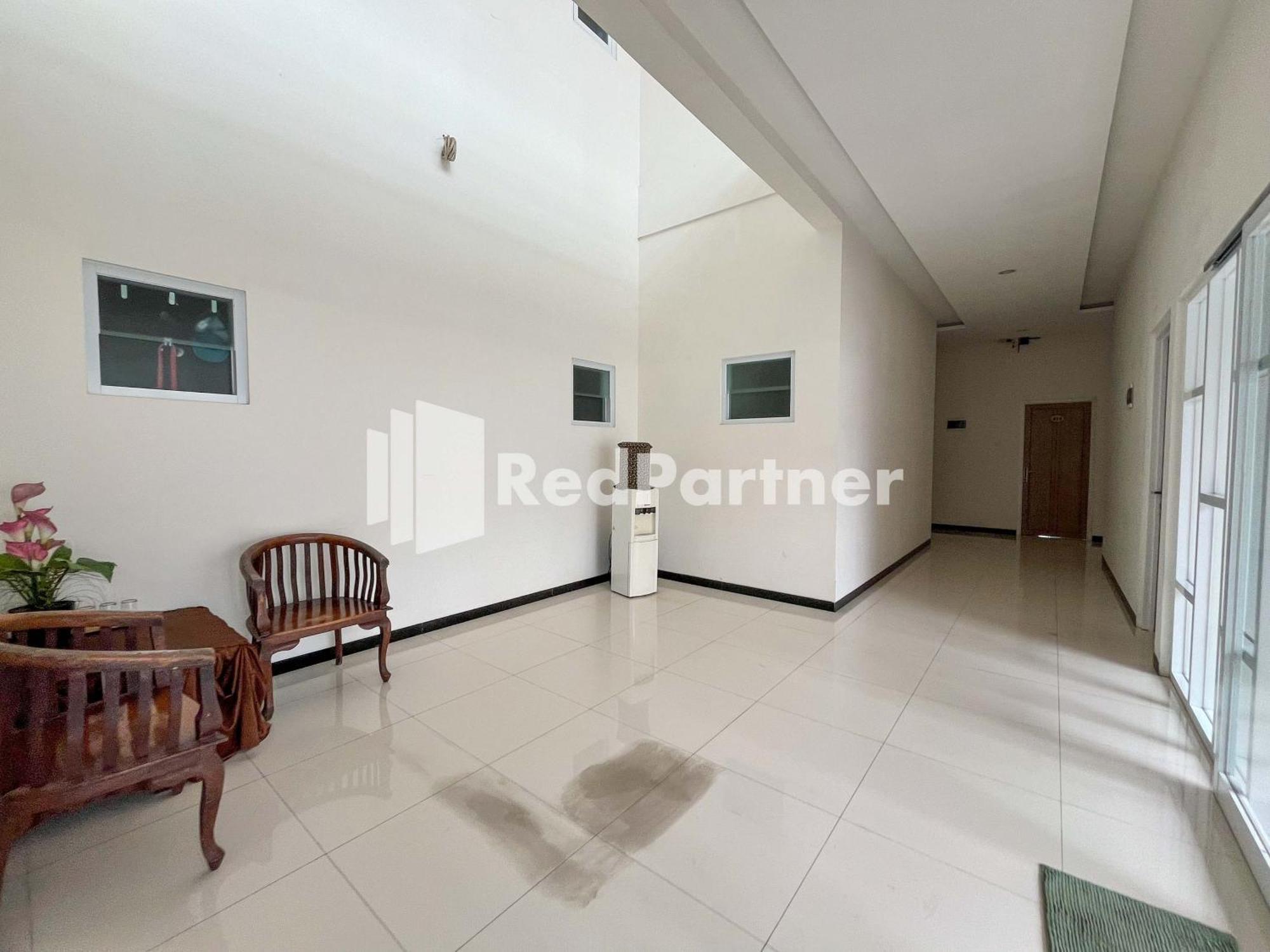 Griya Borobudur Malang Syariah Redpartner Blimbing  Εξωτερικό φωτογραφία